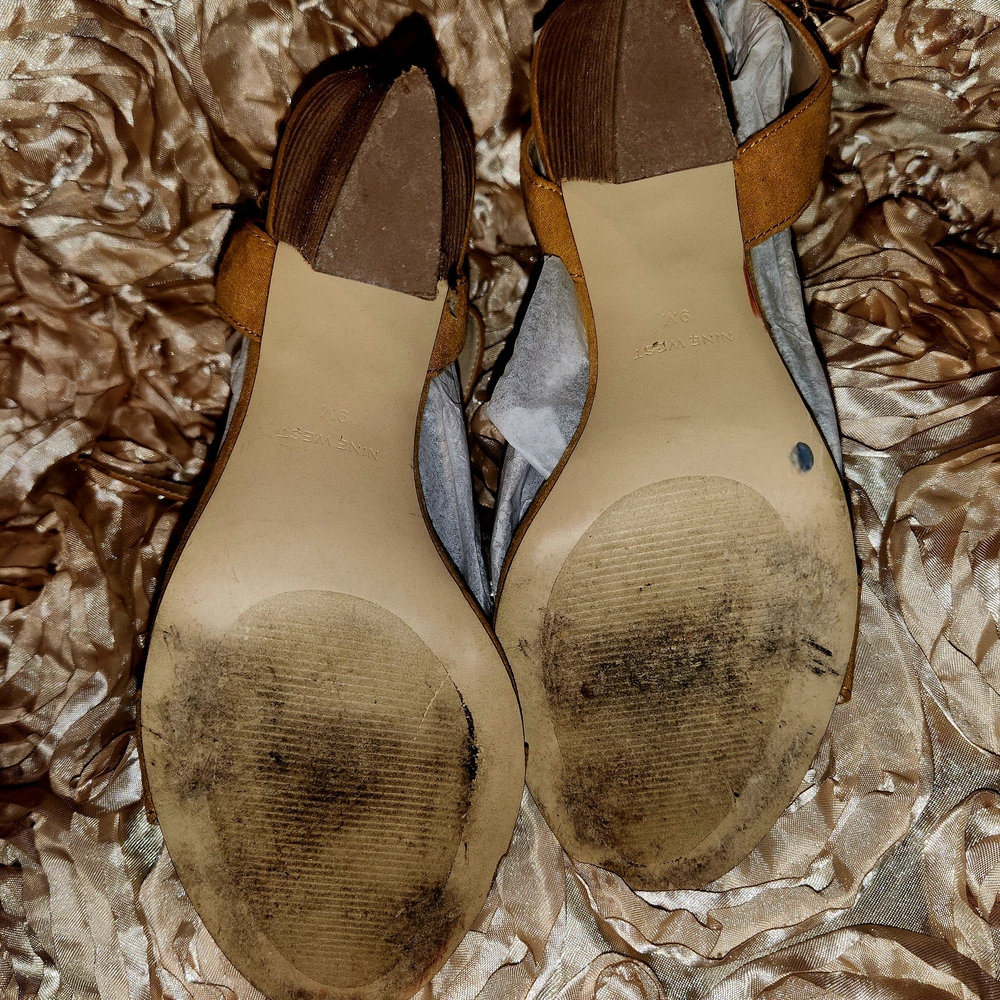 Nine West Tan Suede Heels - Picture 5 of 5